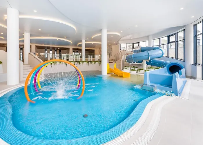 POLANKI AQUA FAMILLY RESORT PREMIUM baseny, wellness, blisko morza